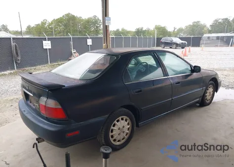1997 Honda Accord Ex from USA, damaged, VIN 1HGCD5651VA031083